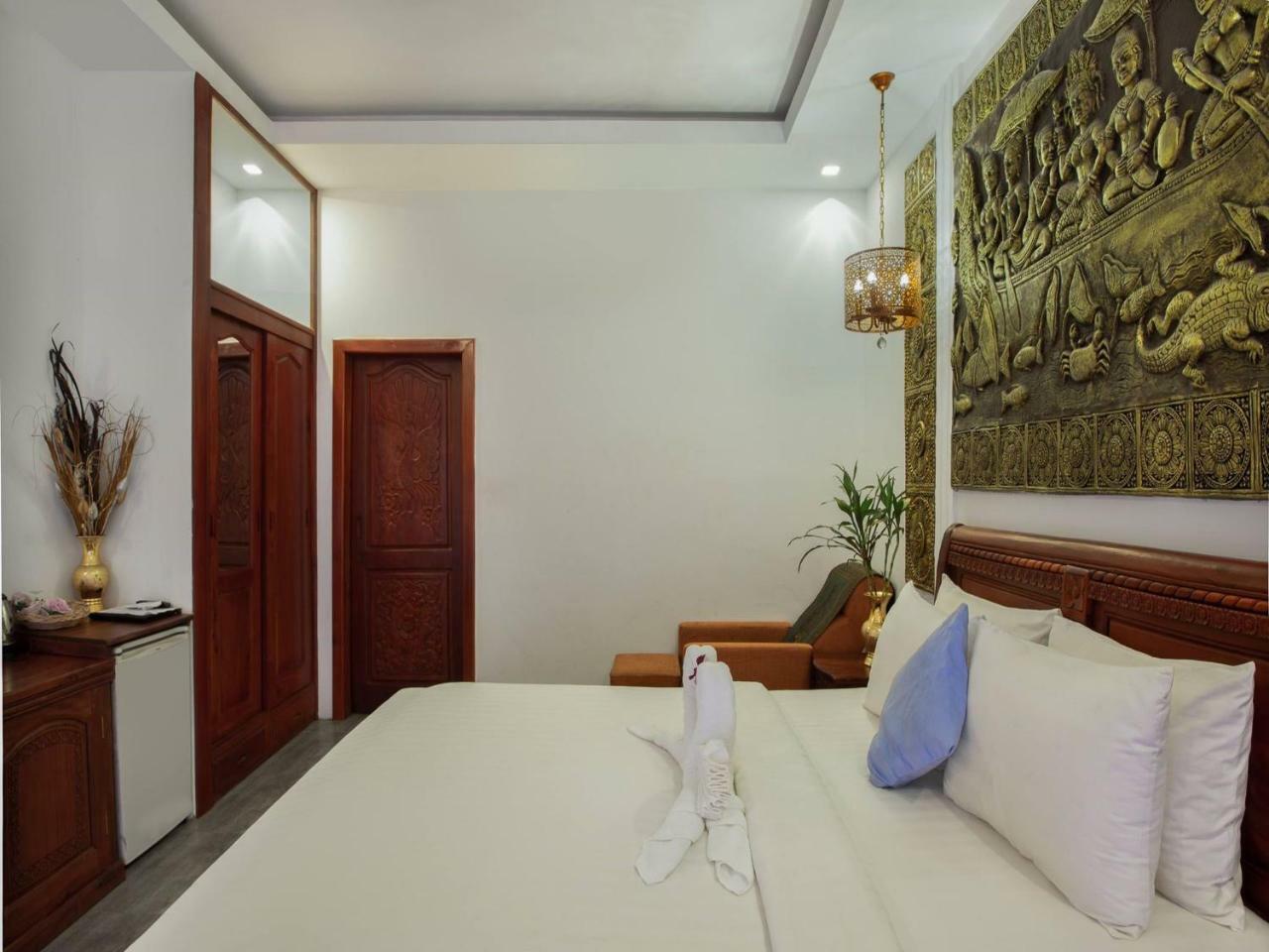 Kanak Garden Hotel Siem Reap Exteriör bild